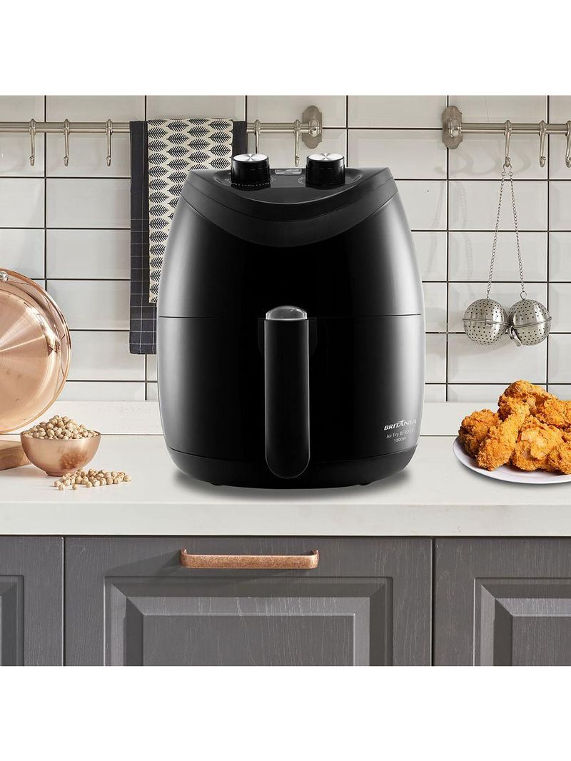 Air Fryer Britânia 3,5L Revestimento Antiaderente 1500W BFR25P 110V