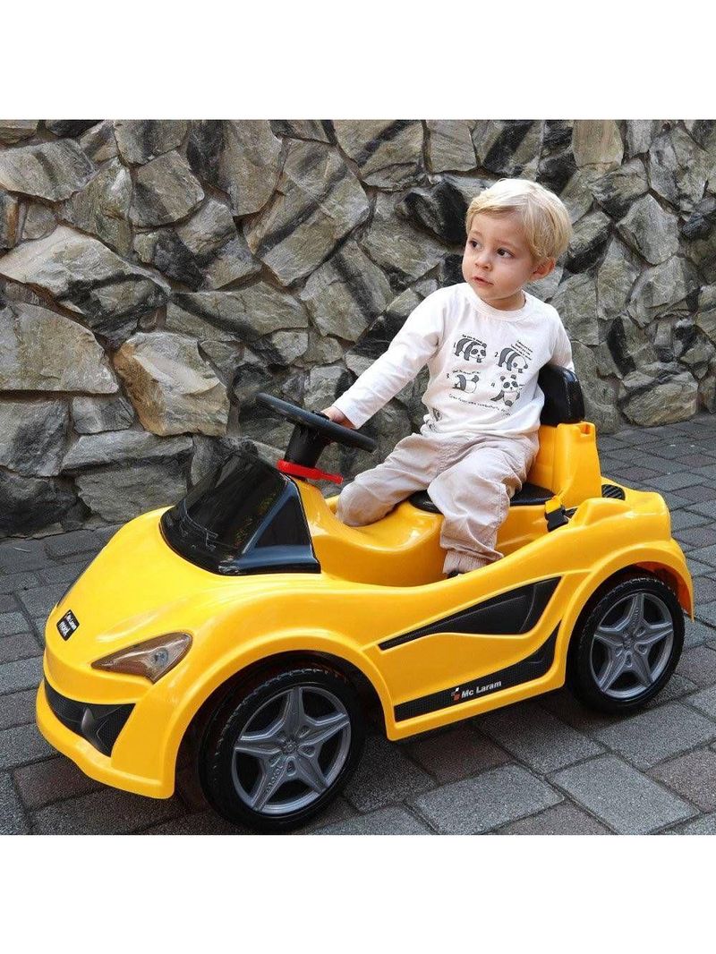 Carrinho De Passeio Infantil Mc Laram Amarelo Alça Segurança