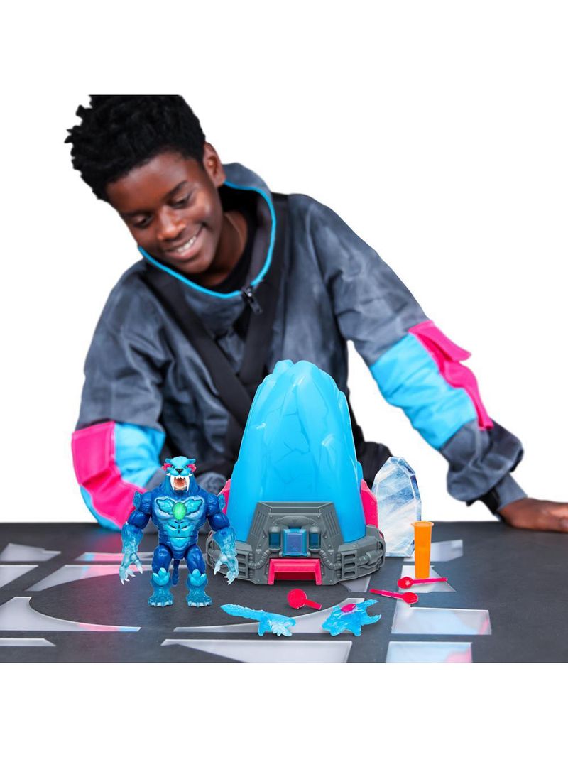 Boneco colecionável cryo lab mrbeast lab