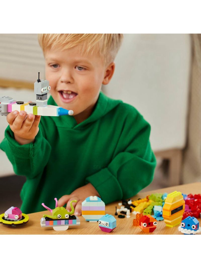 Lego classic - planetas espaciais criativos