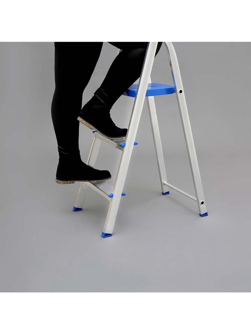 Escada de alumínio 3 degraus tesoura capacidade 120 kg mor