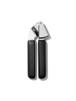 Espremedor de alho em aço inox good grips 23cm oxo preto