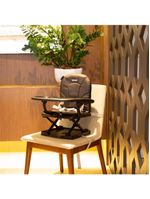 Cadeira de alimentação portátil e ultracompacta toast black lush - infanti