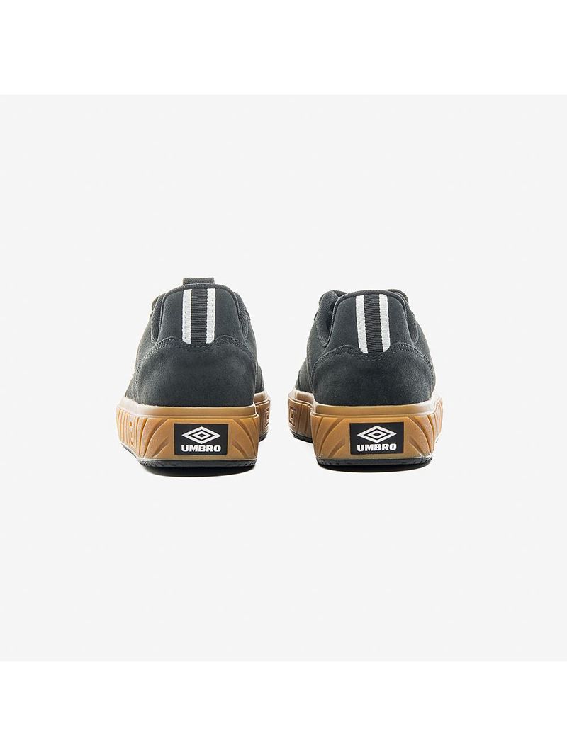 Tênis umbro st court