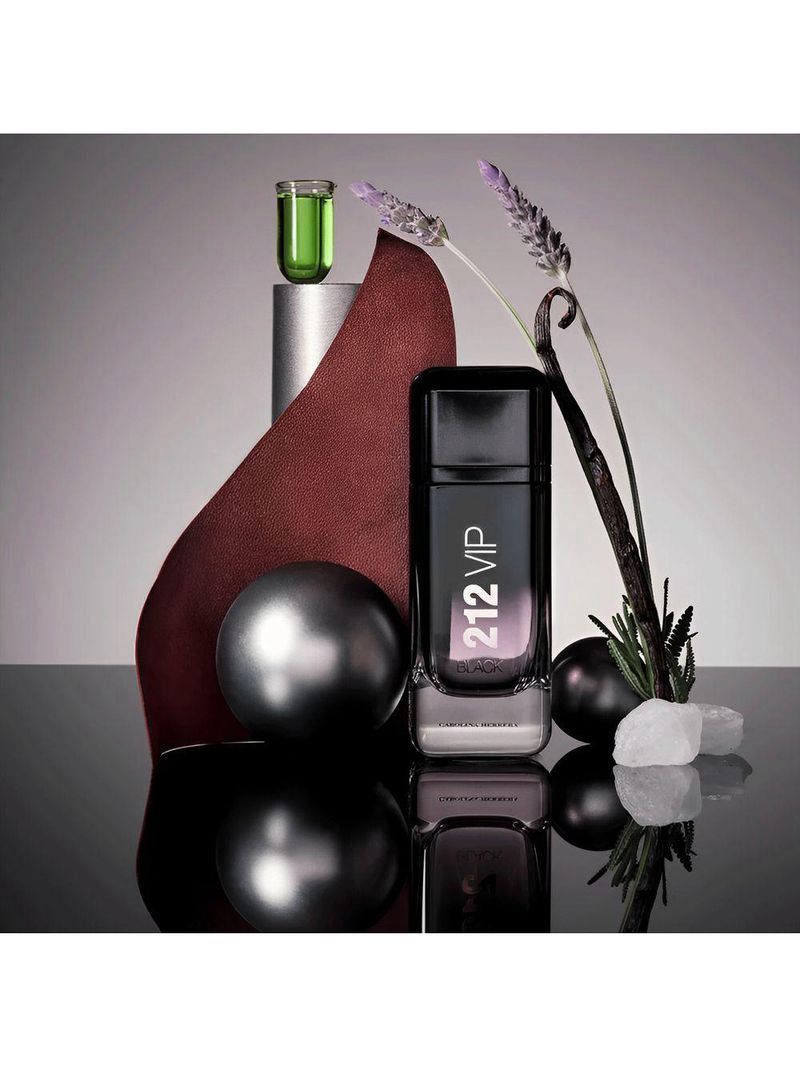 Carolina Herrera 212 Vip Black Eau De Parfum - Perfume Masculino 50ml