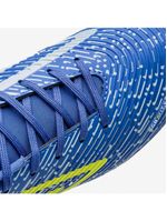 Chuteira campo umbro gravity