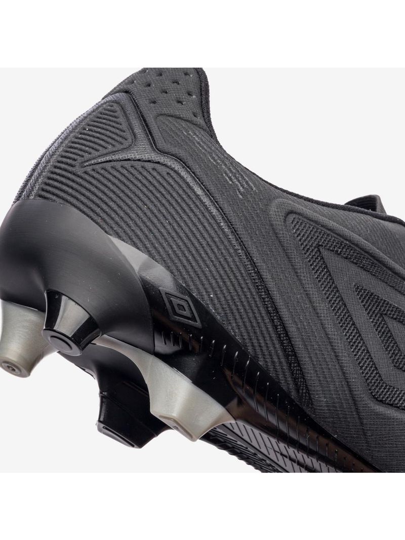 Chuteira campo umbro attak iii