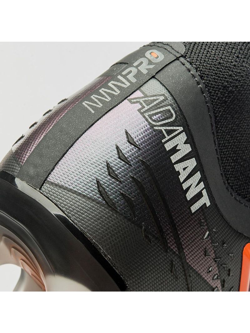 Chuteira campo umbro adamant pro