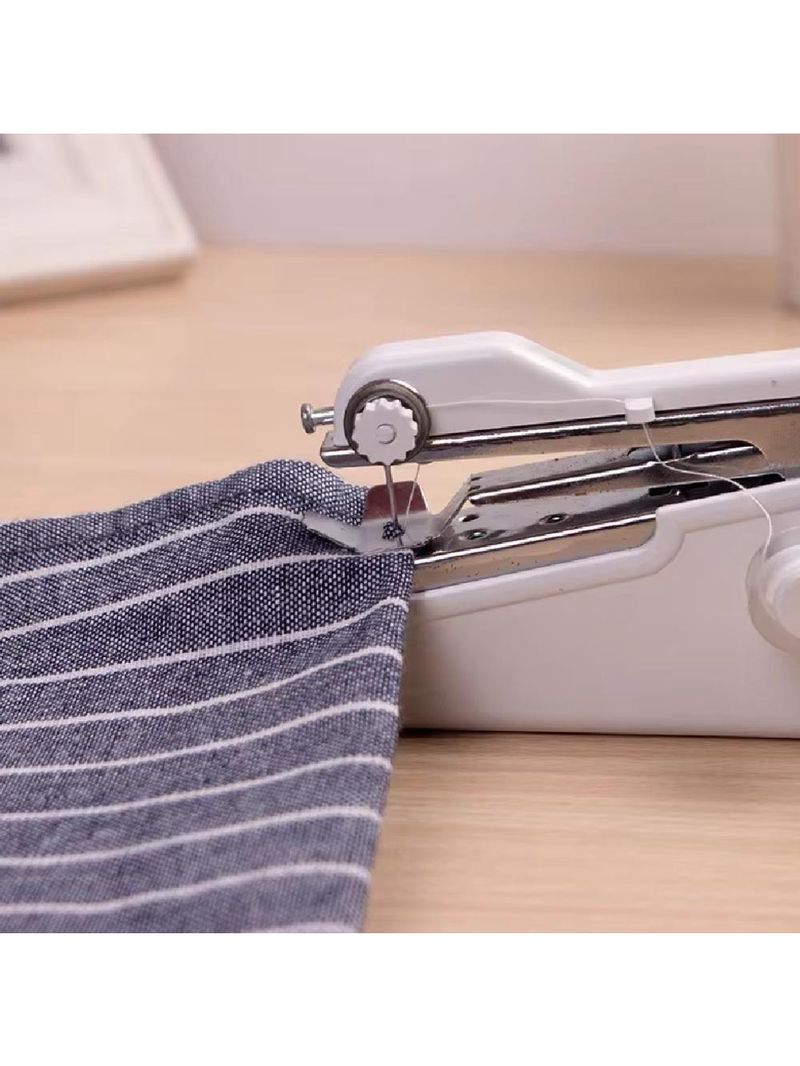 Maquina De Costura Portatil Mini Eletrica Manual A Pilha Costura Jeans E Seda Completa