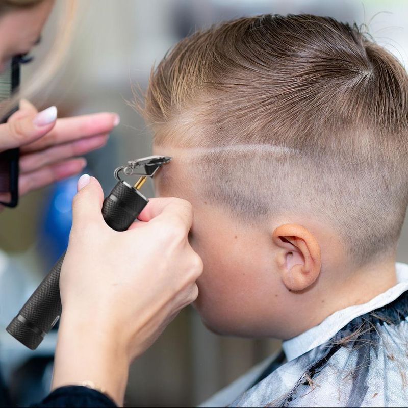 Cortador de cabelo e acabamento multi care bivolt - eb101