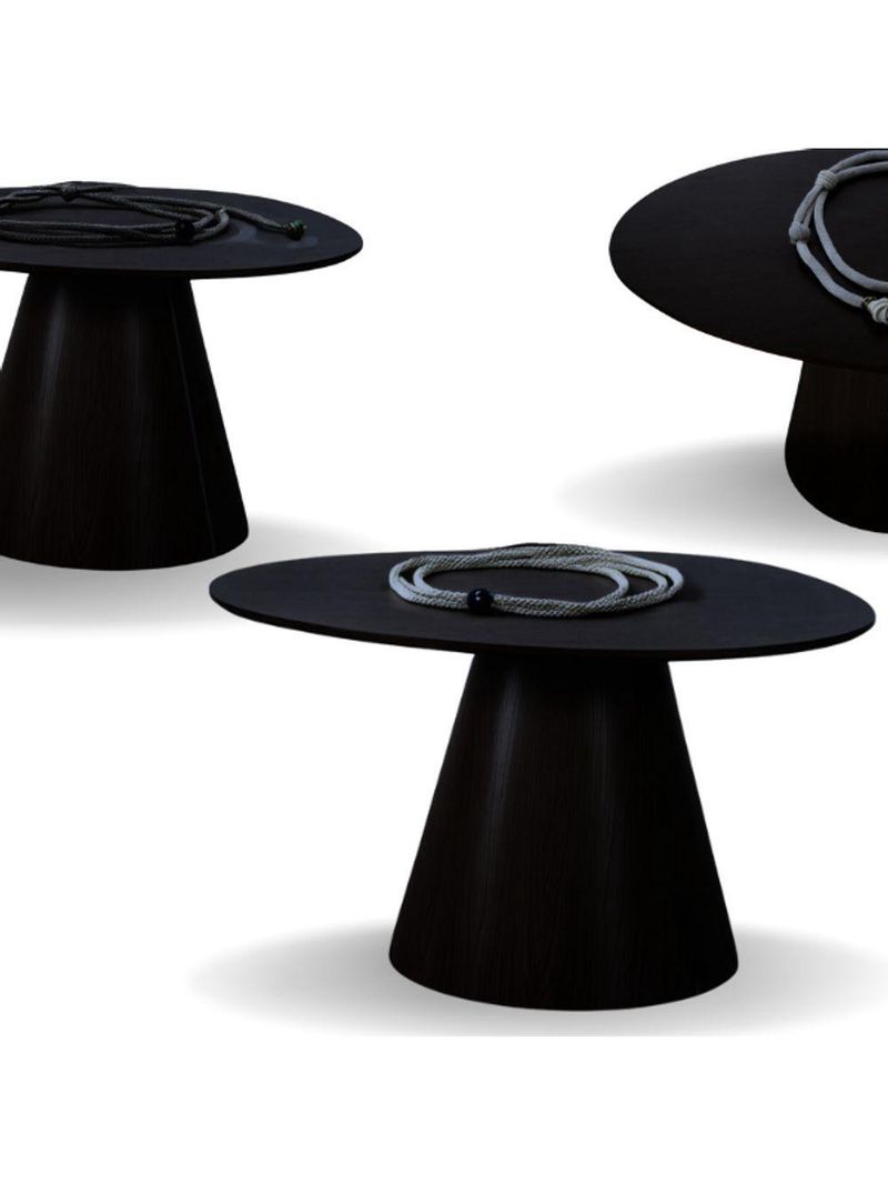 Mesa Cone Redonda Orgânica Em ébano 110cm