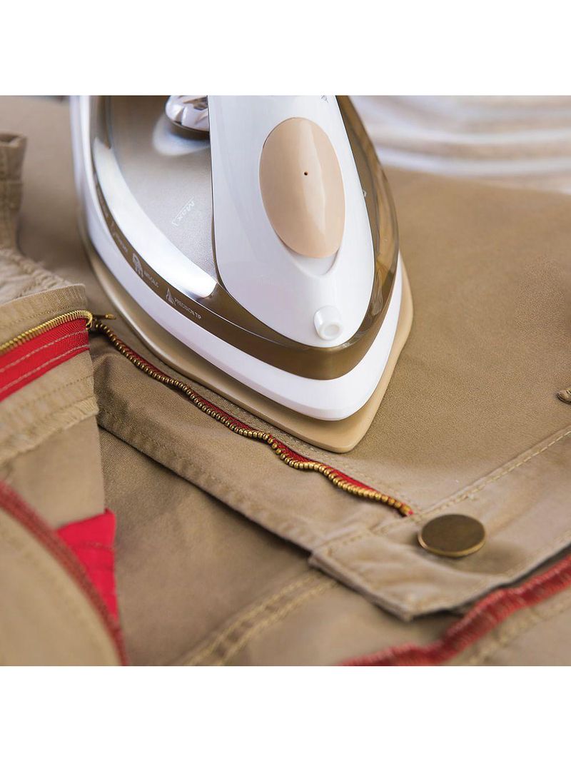 Ferro De Passar A Vapor Oster Antiaderente 110V