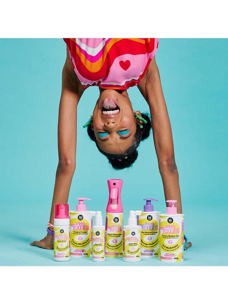 Lola cosmetics plot twist guava reativador cachos