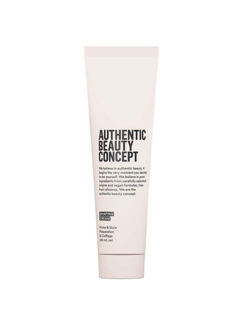 Authentic beauty concept styling creme modelador