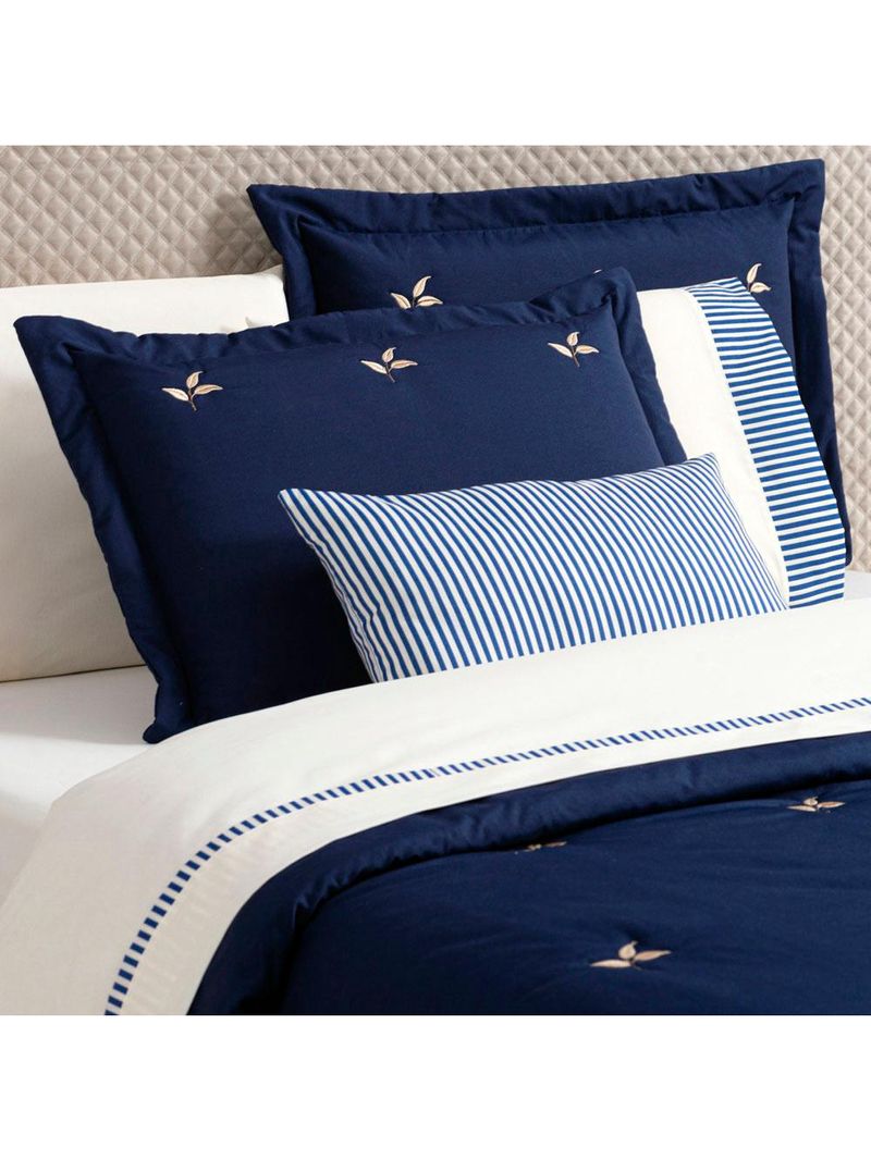 Kit cobre leito colcha melini queen 200 fios bordado listrado 5 peças - azul marinho