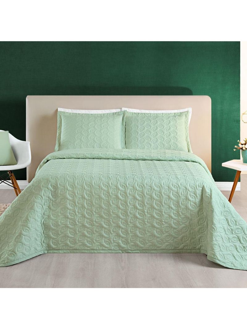 Kit cobre leito colcha desirée casal bordado micropercal 200 fios 3 peças - verde