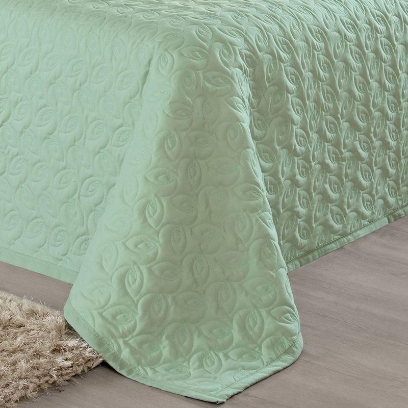 Kit cobre leito colcha desirée casal bordado micropercal 200 fios 3 peças - verde