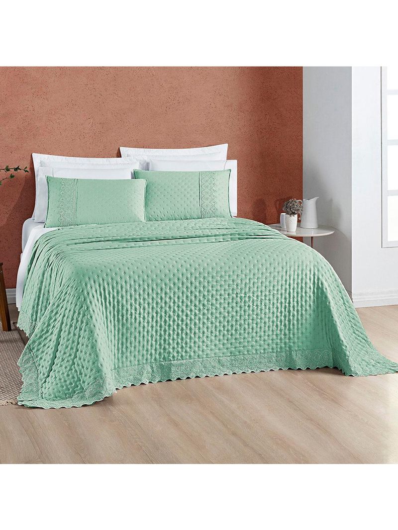Kit cobre leito colcha bouclê casal padrão laise bordada micropercal 200 fios 3 peças - verde salvia