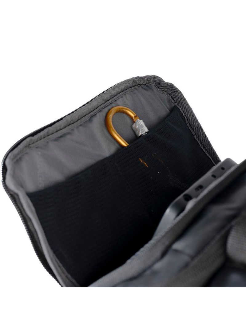 Mochila masculina média executiva para notebook resistente à Água advanced preta