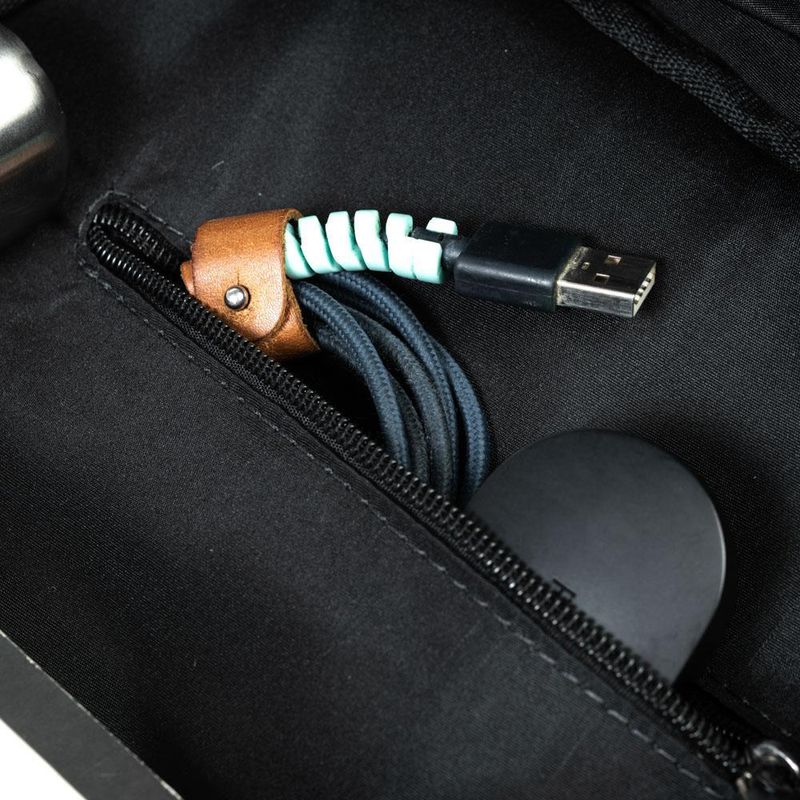 Mochila masculina de couro para notebook arpoador preta