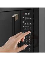 Micro-ondas Pro Series Embut 34L MV43T Electrolux Preto 110V