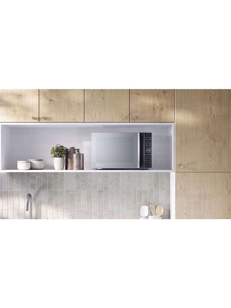 Forno de micro-ondas electrolux efficient me36s com funções fermentar e manter aquecido prata - 36l