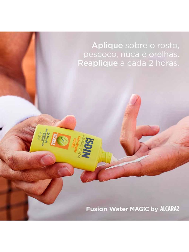 Protetor solar facial isdin fusion water magic by alcaraz fps 50