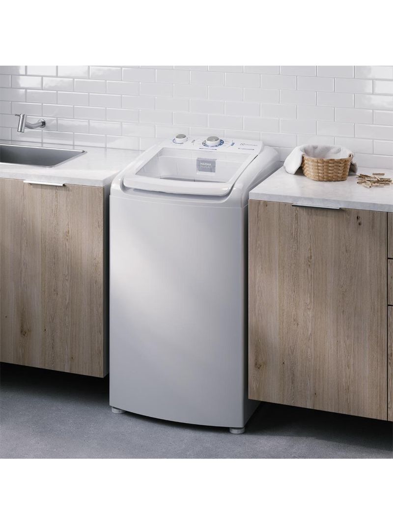 Máquina de lavar 9kg electrolux led09 efficient care turbo centrifugação branca
