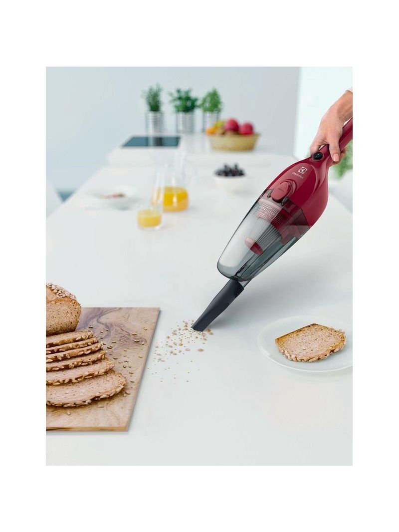Aspirador de pó vertical 2 em 1 electrolux stk13 chili red 1100w vermelho