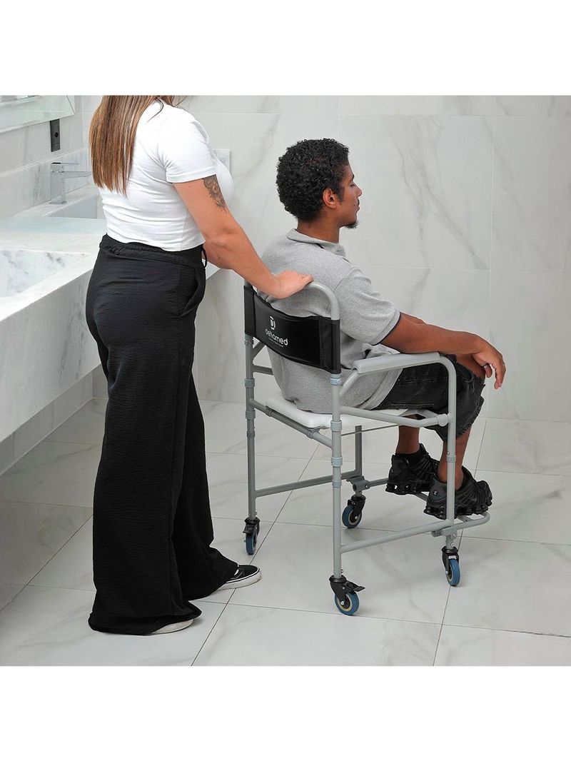 Cadeira De Banho Higiênica Dellamed Dobrável Até 100 Kg Preto E Cinza D30