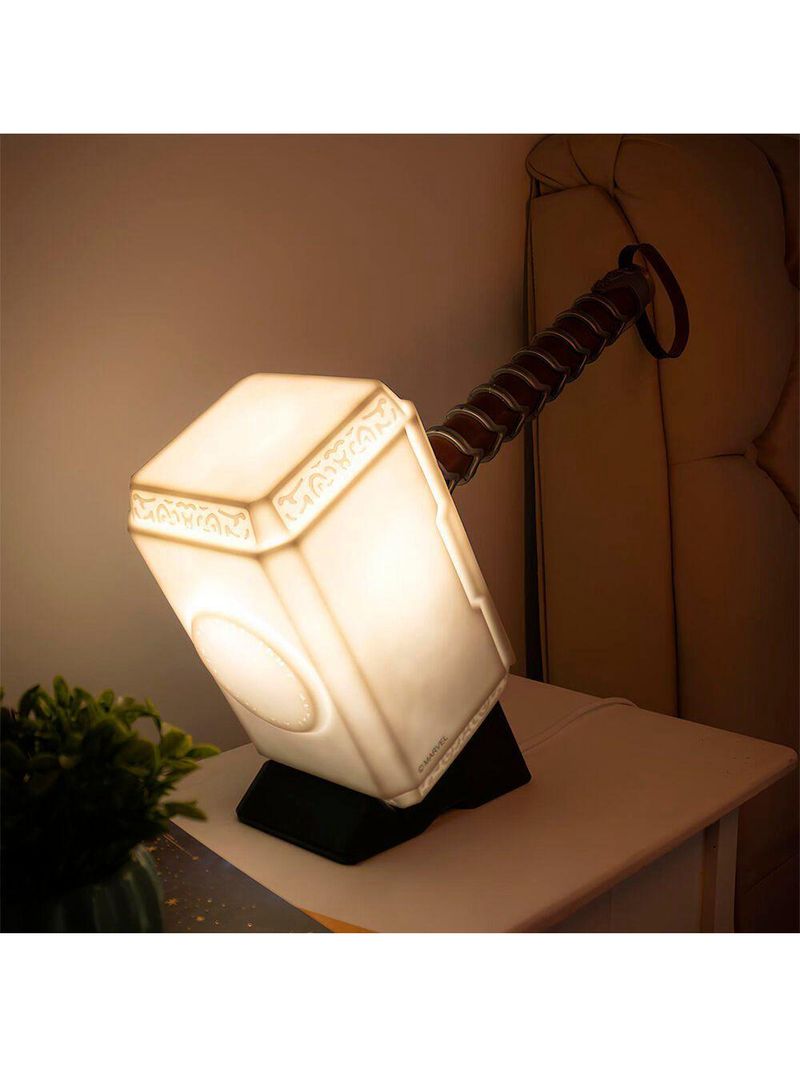 Luminária 3d Marvel Martelo Thor Decoração Geek Temática Realista