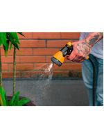 Mangueira para jardim wap gmeem01 com enrolador e esguicho múltiplo