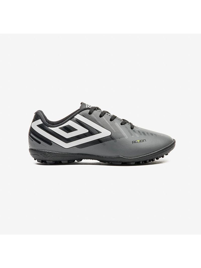 Chuteira society umbro action jr
