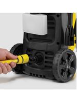 Lavadora de alta pressão karcher wash jet 1500psi 1400w aplicador de detergente porta acessórios integrado amarela e preta