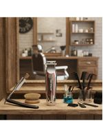 Máquina De Corte Cabelo Profissional Kemei Barba Acabamento T-blade KM-032 127v/220v