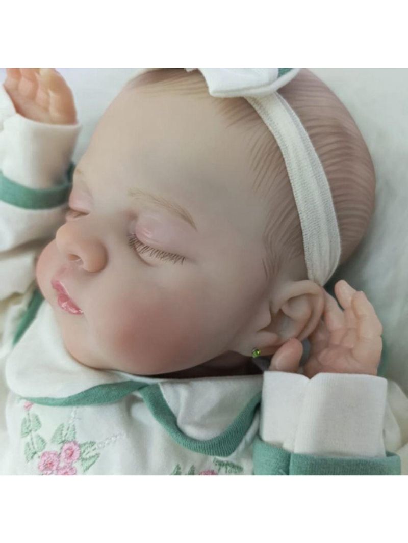 Bebe Reborn Menina, Dormindo, Realista, Corpo De Pano Macio Realista