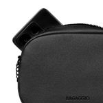 Mini bolsa feminina transversal com correntes preta