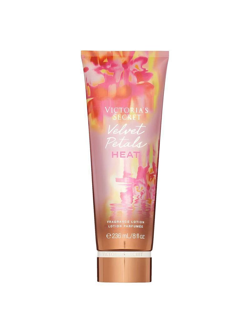 Victoria\'s Secret Velvet Petals Heat - Body Lotion 236ml