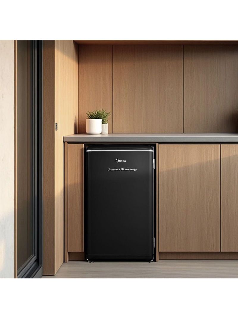 Frigobar Retrô Preto 93L Inverter Bivolt Midea MDRD142RTD303 Bivolt
