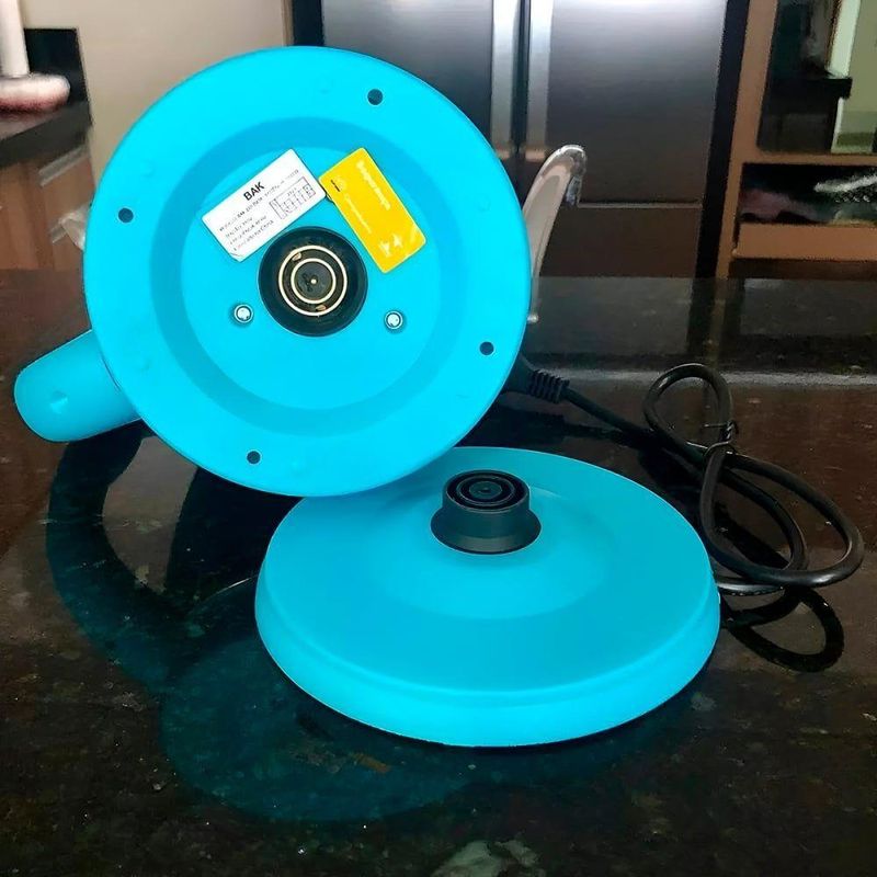 Chaleira Elétrica Carisma 1100W 1,8L Aço Inox Azul 110V para Preparo Rápido de Bebidas