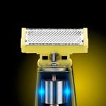 Aparador De Barba, Cabelo E Corpo Recarregável 5w Com 4 Pentes E Bateria De 2h