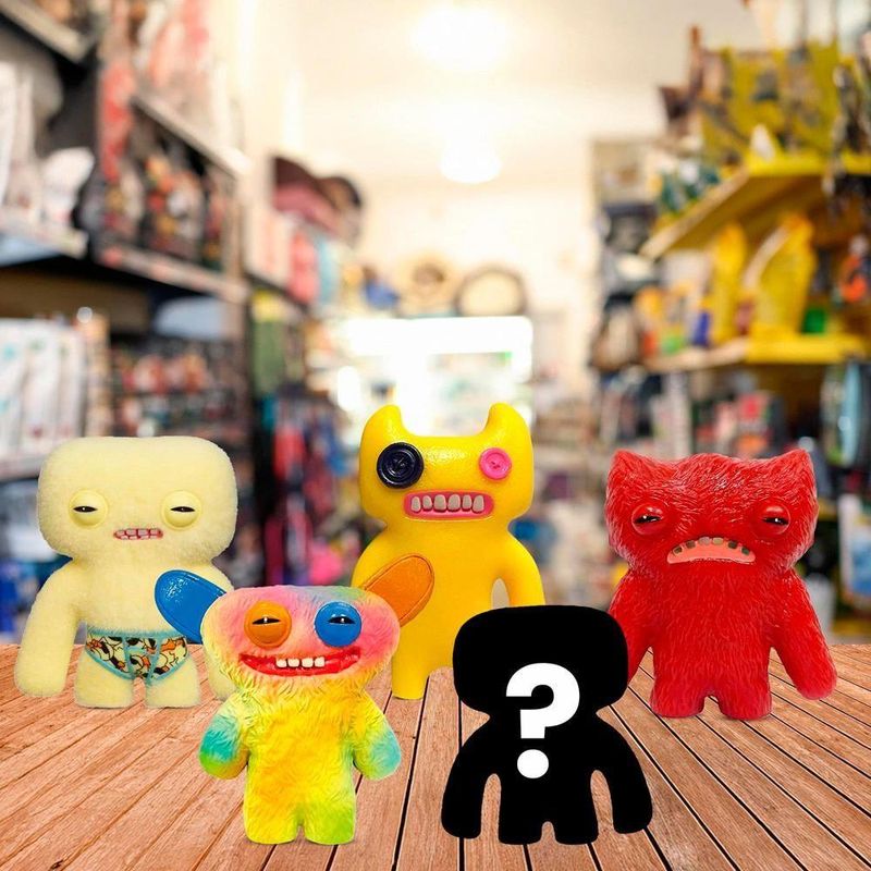 Kit Com 5 Mini Bonecos Fuggler 6cm Bege, Amarelo, Tie-dye E Vermelho