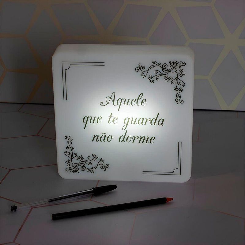 Luminária Slim Box Luz Indireta Aquele Que Te Guarda Usb