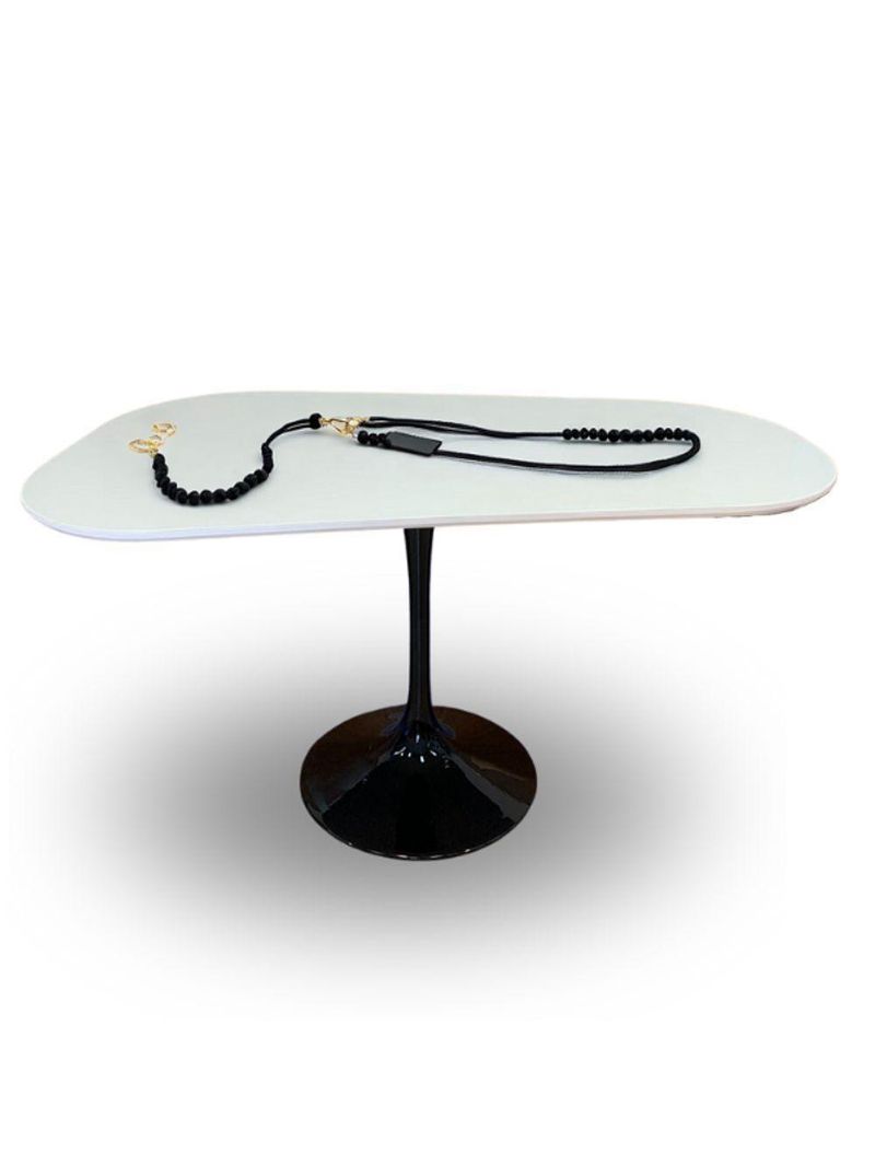 Saarinen Organica Oval Preta 198x22 Em Laca
