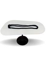 Saarinen De Jantar Tulipa Organica 140x90 Base Preto Tampo Branco