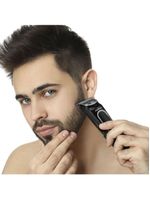 Aparador De Pelos Britânia BAP21P Multigroom 7 Em 1 Bivolt