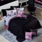 Kit Cobre Leito Colcha Casal Padrão Game Streamer Rosê Dupla Face Com Almofadas Estampadas 07 Peças