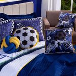 Kit Cobre Leito Colcha Queen Futebol Game Azul Marinho/branco Dupla Face Com Almofadas Estampadas 08 Peças