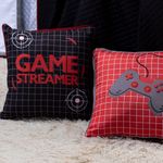Kit Cobre Leito Colcha Solteiro Game Streamer Vermelho Dupla Face Com Almofadas Estampadas 05 Peças