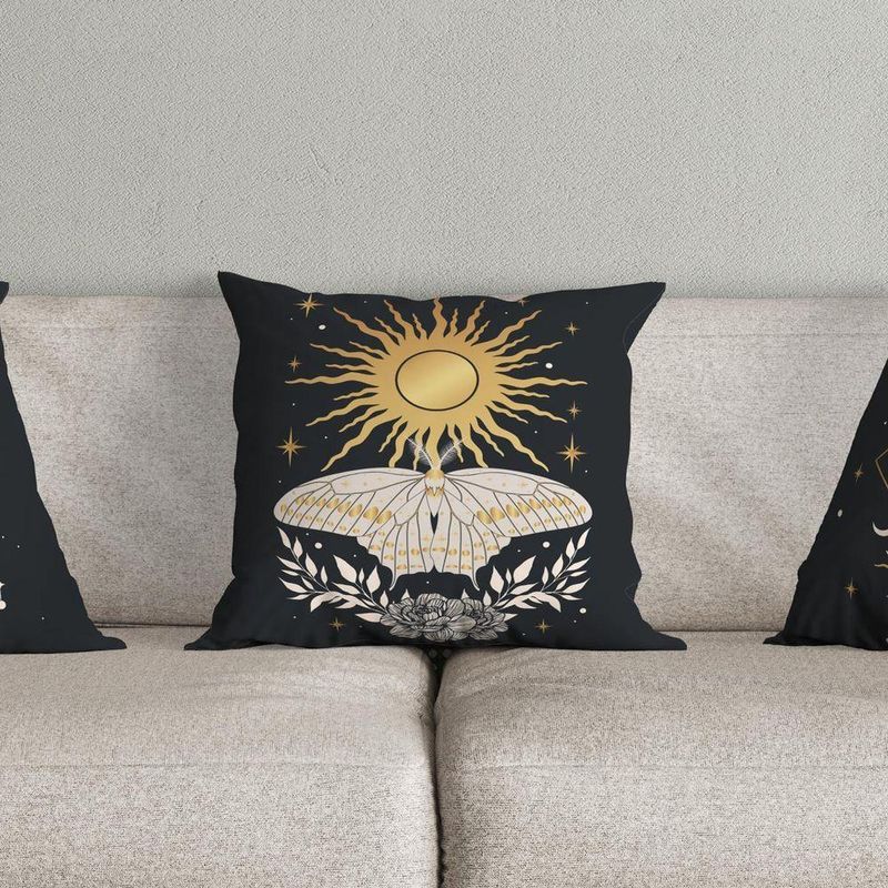 Kit Trio Capas De Almofadas Estampadas Fases Da Lua Em Veludo Suede 45cm X 45cm - Decoração Luxo Para Sala Cor Preto